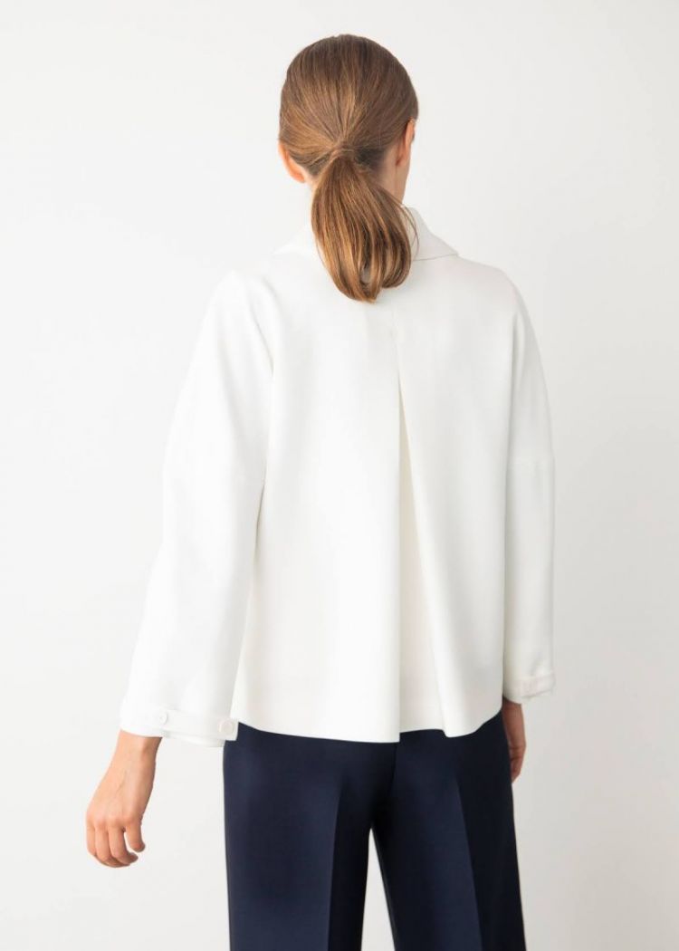 Vest  003  White E10