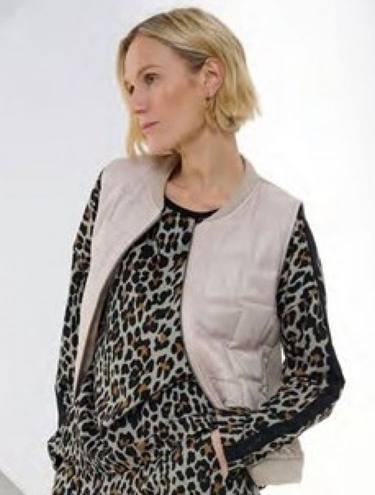Vest sahara