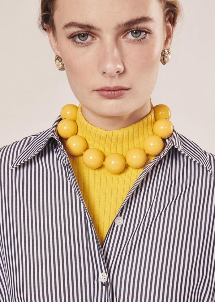  JAUNE