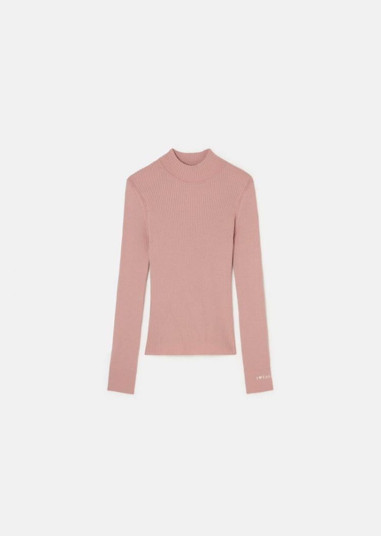 Blush